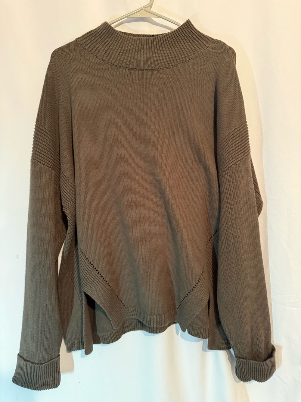 bobiBLACK Los Angeles Sweater L Army Green 100% Cotton Oversized NWT